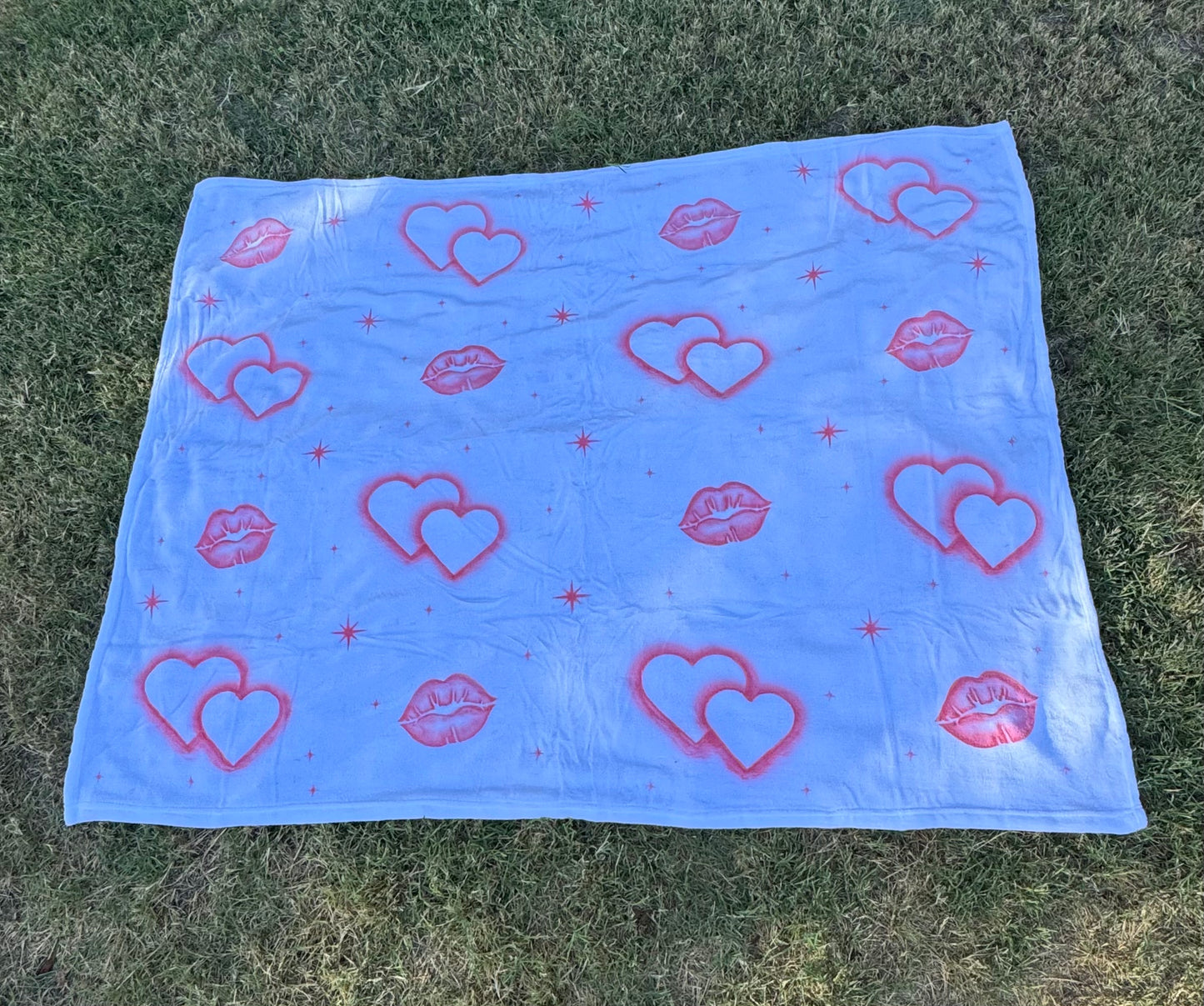 Pink airbrushed blanket (NO NAME)